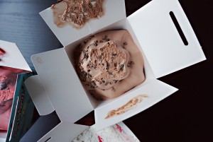 Holly & Dan's Vegan Ice Cream | http://BananaBloom.com