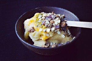 Banana Nice Cream - The Perfect Summer Snack | http://BananaBloom.com #nicecream #plantbased #vegan #icecream #summer #recipe