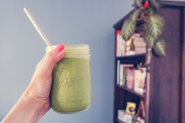 Iced Matcha Latte Shake | http://BananaBloom.com