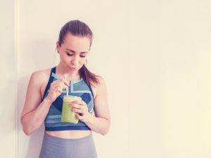 Iced Matcha Latte Shake | http://BananaBloom.com